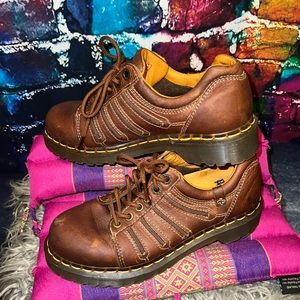 Dr martens size 5 low cut brown leather boots